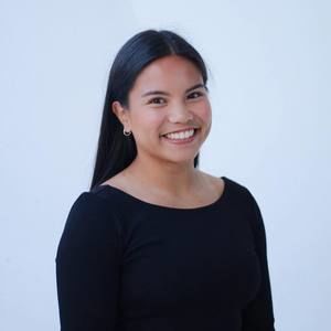 Meet your Posher, Alyssa